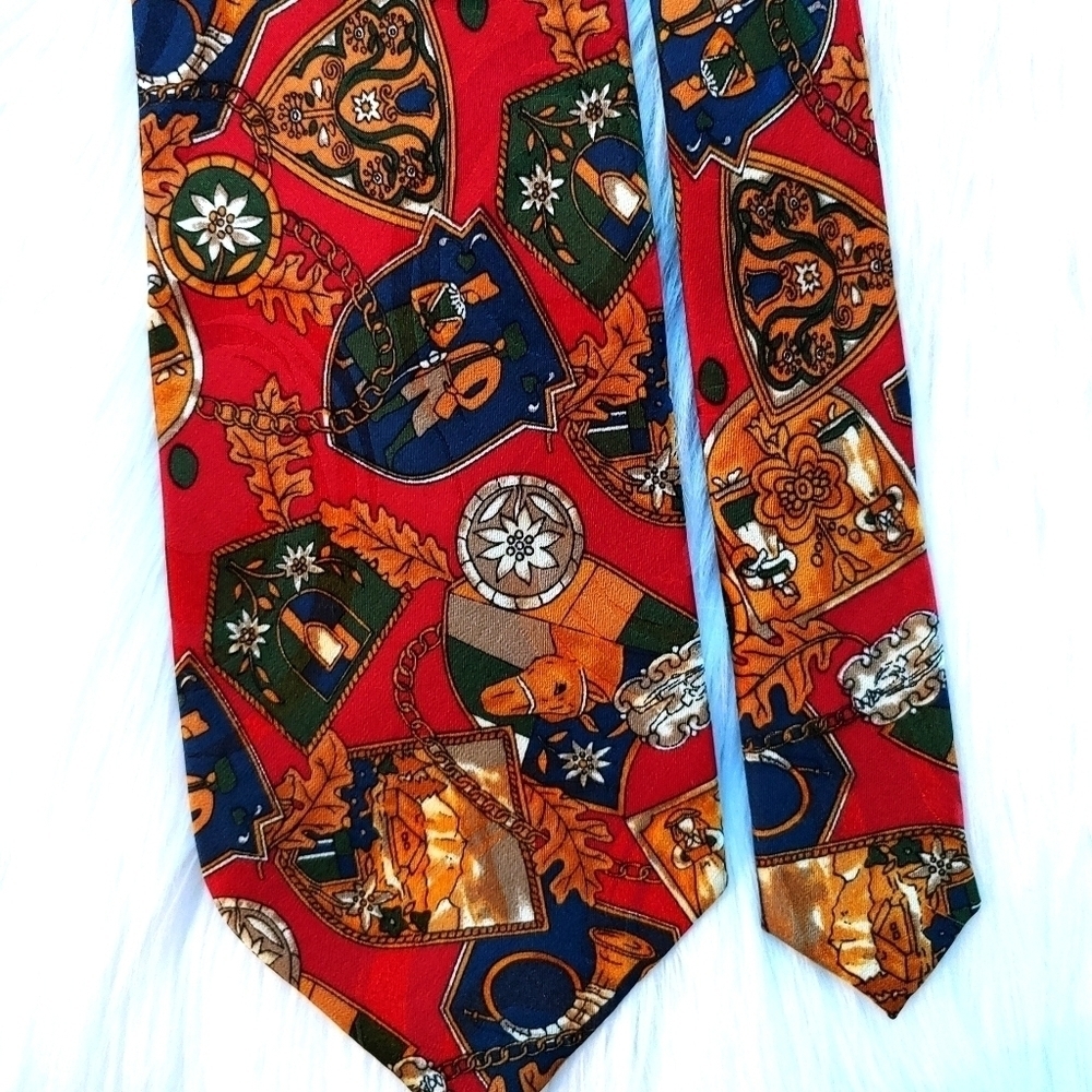 Vintage Hunting Horse Tie 59"